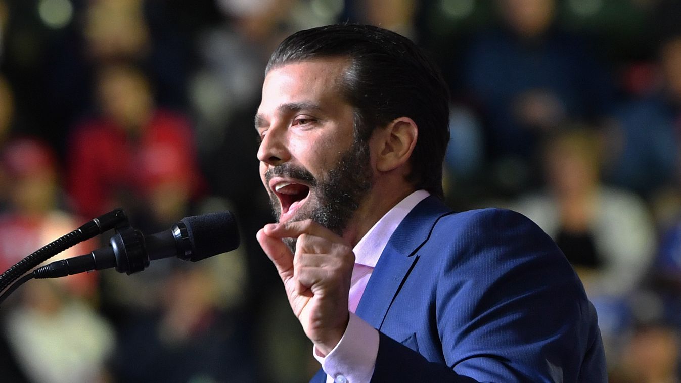 Ezzel a képpel üzent ifjabb Donald Trump a Nike-nak