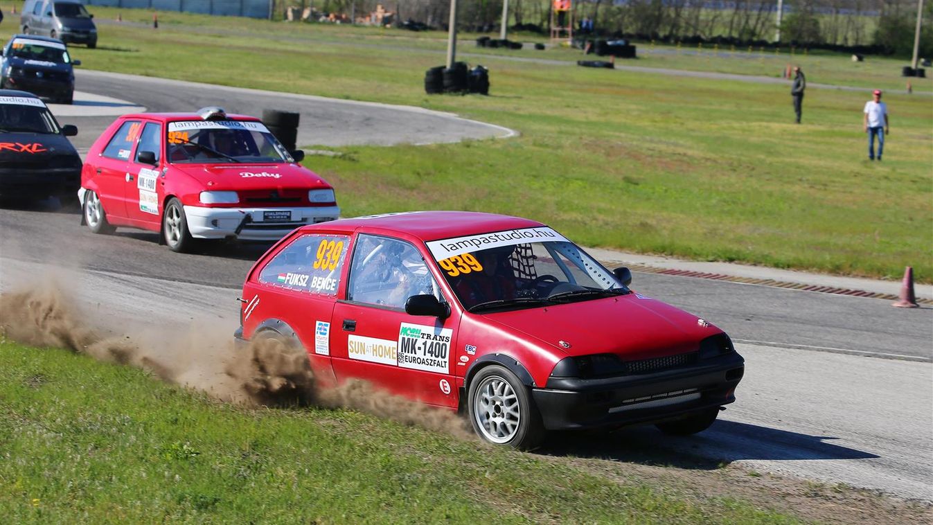 Dobogós helyezésekért harcol a fehérvári rallycross-pilóta
