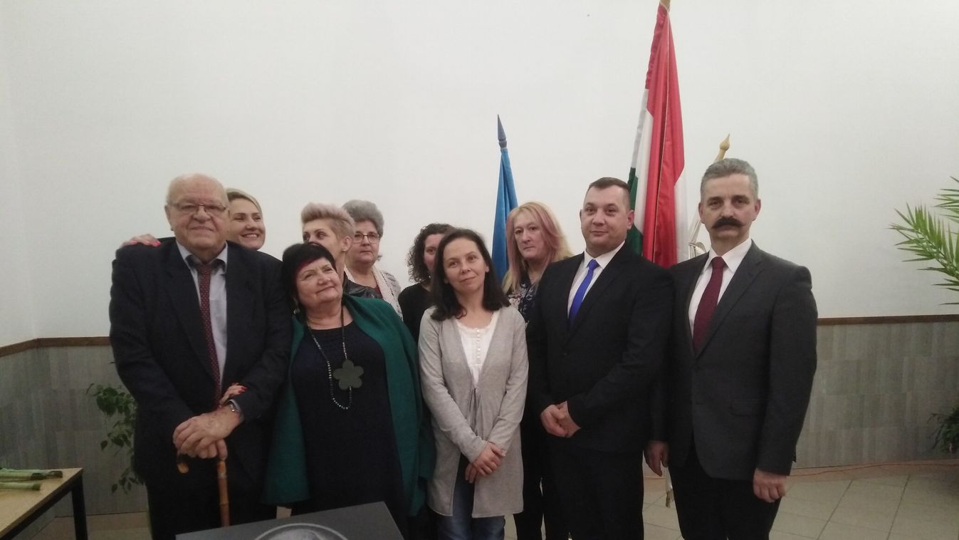 A villámcsapás tüzét az újjászületés követte Óbarokon