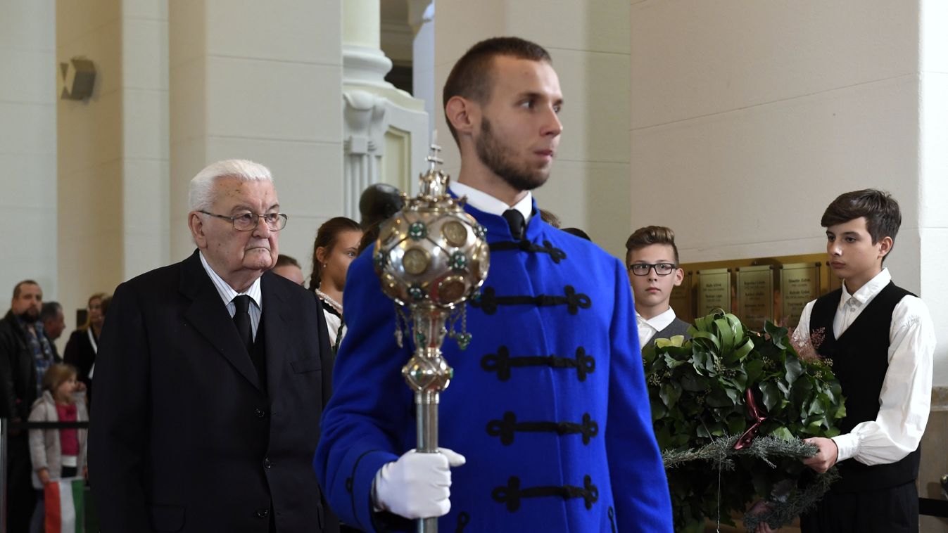 Az 56-os események a nemzeti emlékezet részévé váltak