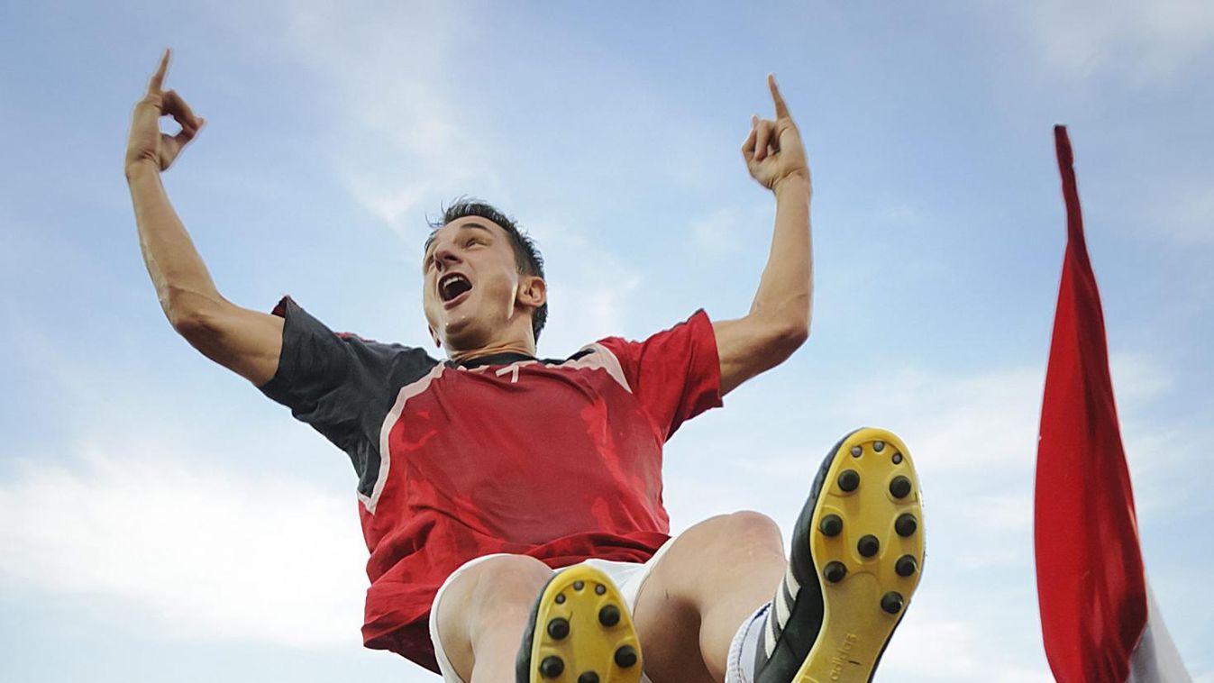 Egy sztárfocista „futókalandjai”
