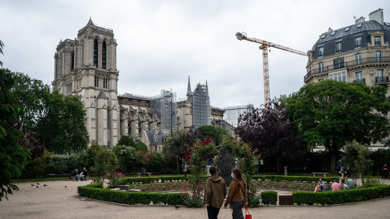Nehézségek a Notre-Dame helyreállításánál