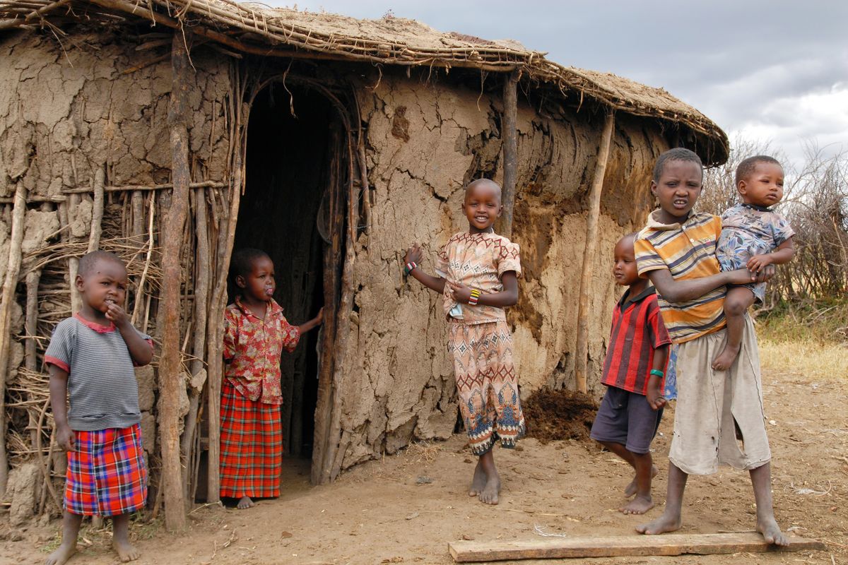 Maasai,Mara,National,Reserve,,Kenya,-,June,,2008:,People,Of
