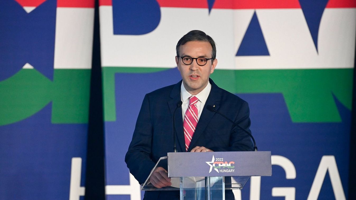 Gladden Pappin: Magyarország a józanság szigeteként egyedüli utat jár be