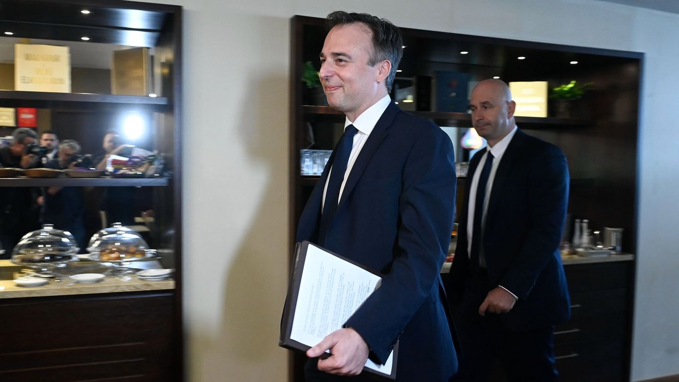 David Pressman nyomására szigoríthattak az amerikaiak