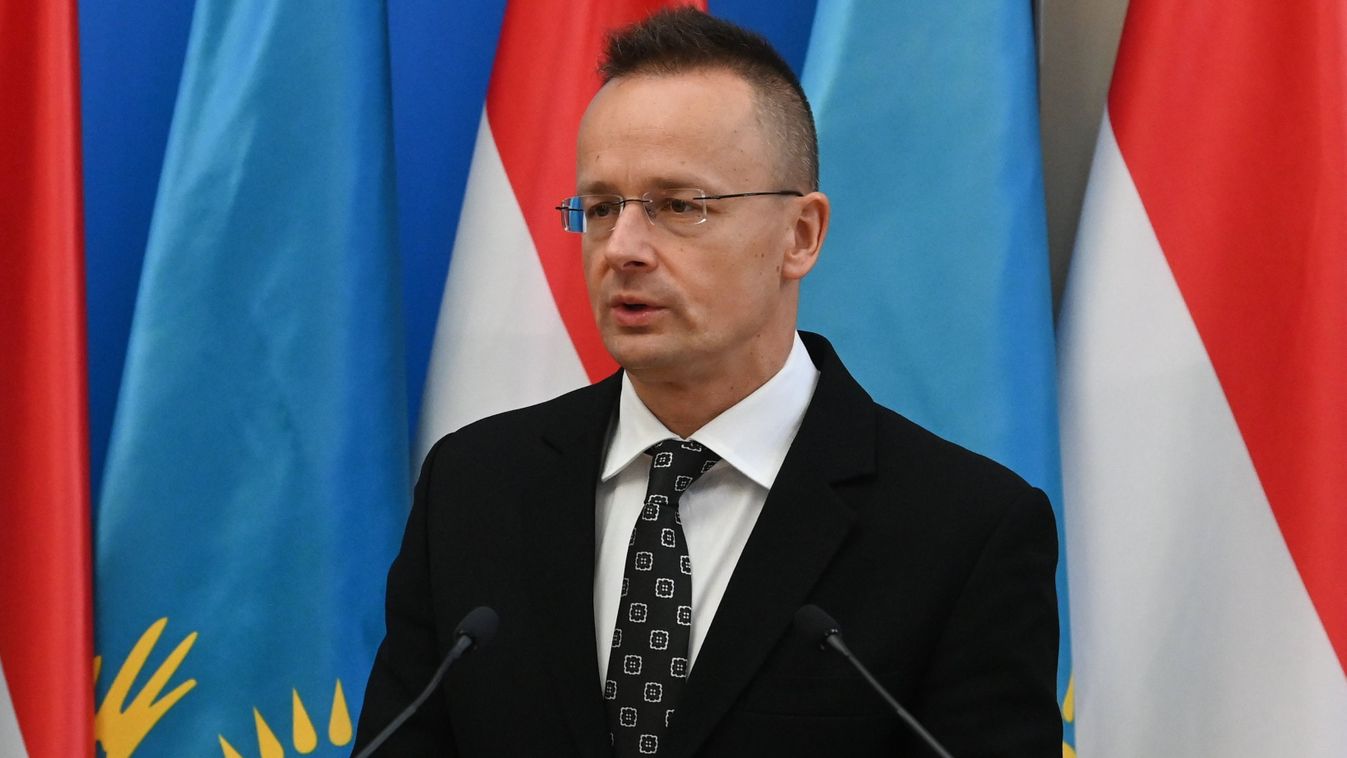 Szijjártó Péter: a világ a 24. órában jár, mielőbb vissza kell térni a globális együttműködés időszakához (videó)