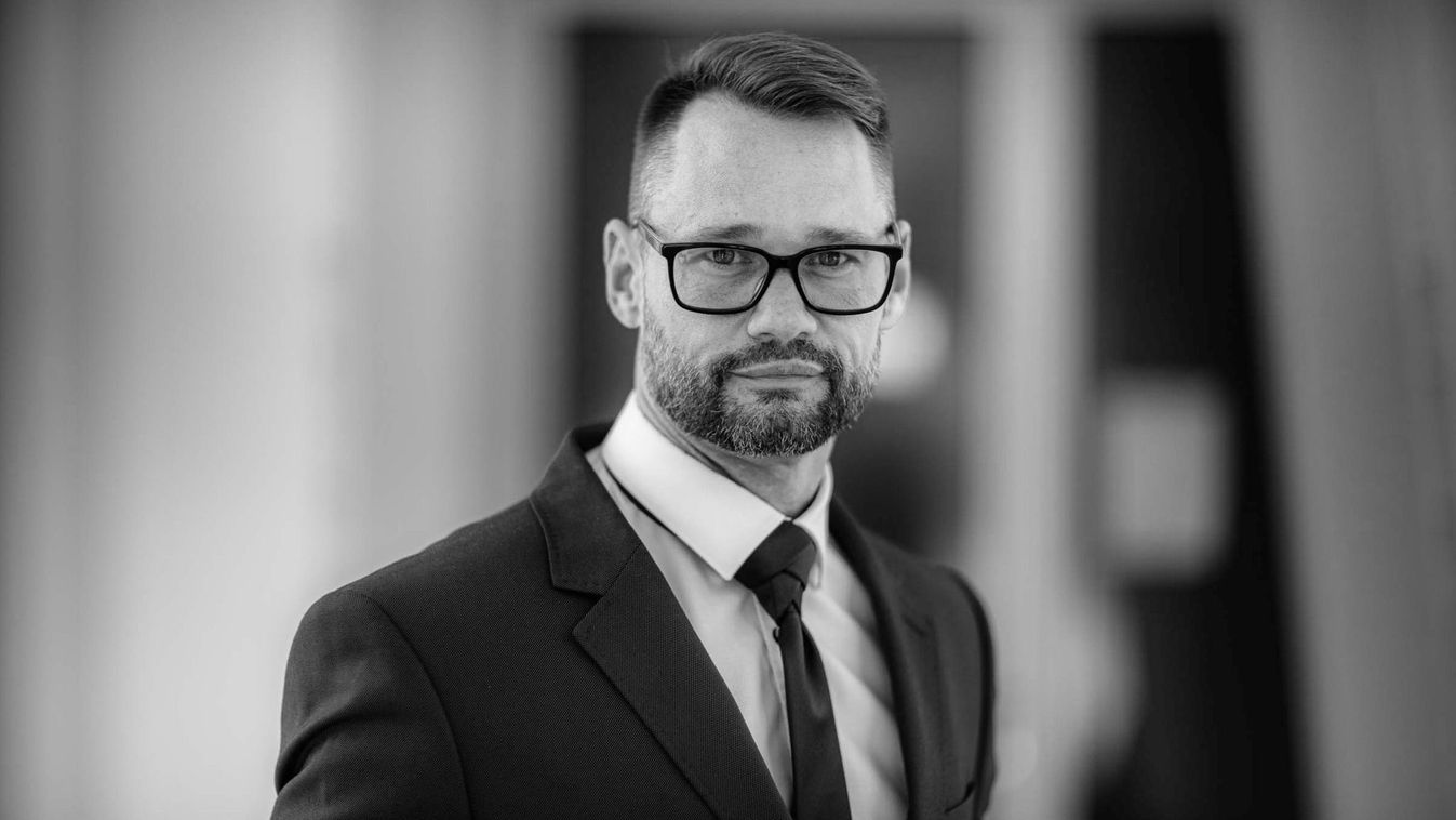 Elhunyt Jakab Ferenc virológus, a korábbi Koronavírus-kutatási Akciócsoport vezetője