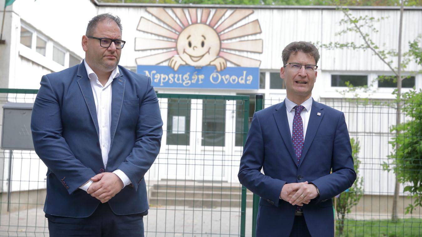 Béremelést, bérkiegészítést kaphatnak az óvodai és bölcsődei dolgozók