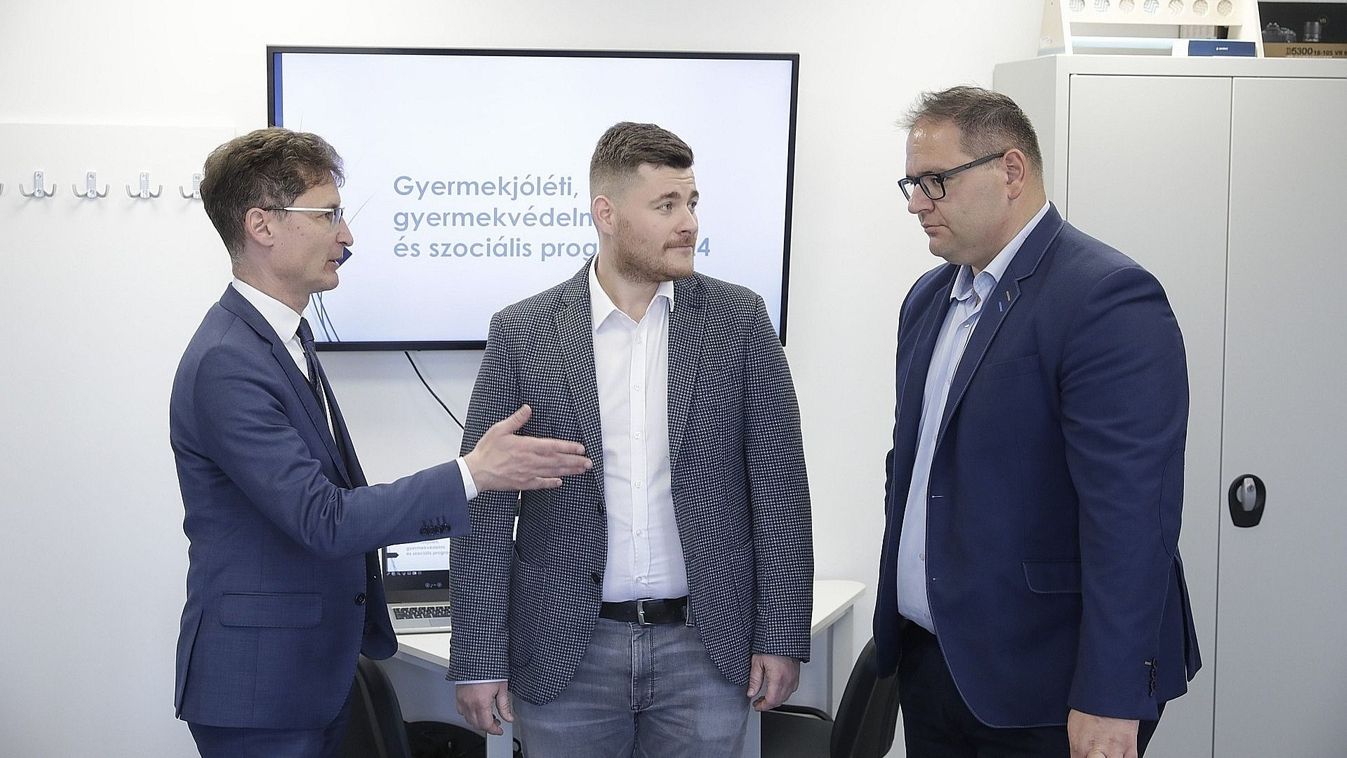 Bérkiegészítés a fehérvári szociális háló dolgozóinak