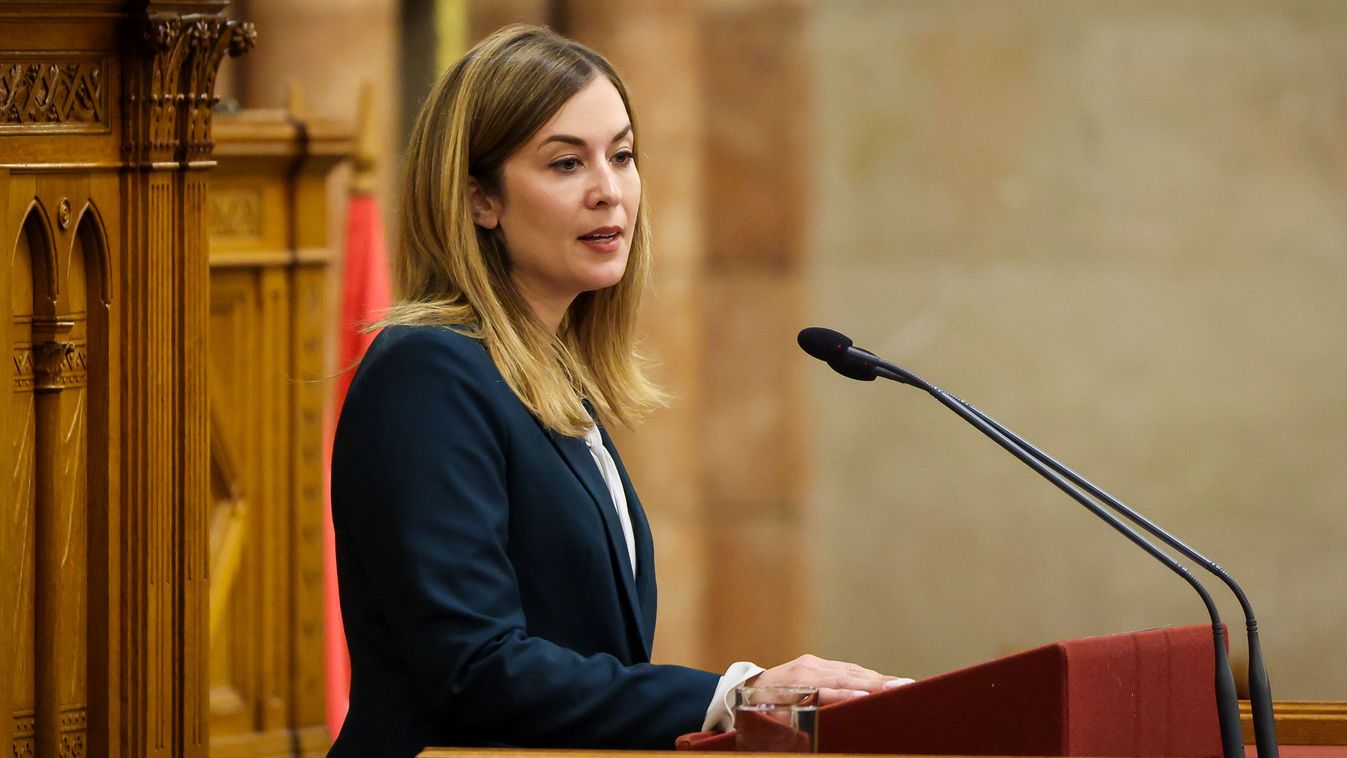 Miközben állítólag a korrupció ellen harcol, Cseh Katalin ötmilliárd forint értékű korrupciós ügyben érintett (videó)