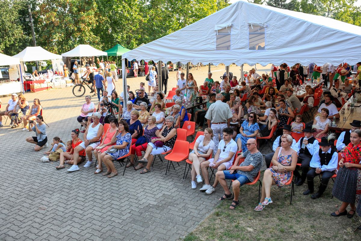 Hat ország, nyolc egyesülete barátkozott két napon át egy fesztiválon