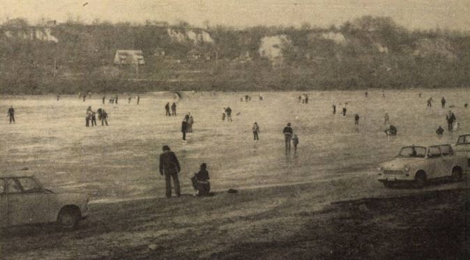 befagyott szabadstrand