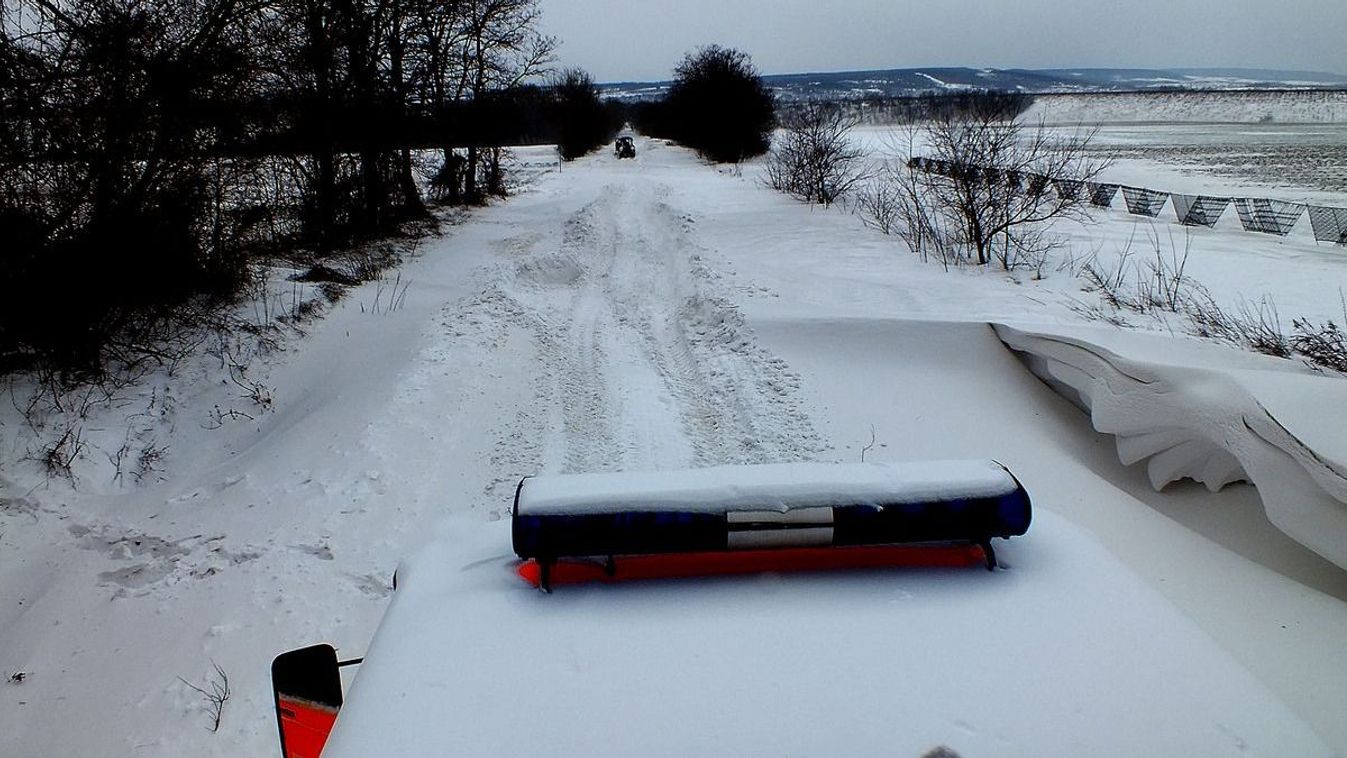 Hótorlasz akasztotta meg az életet az ünnepnapon