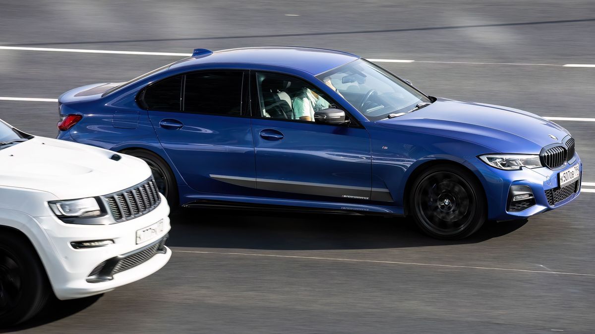 BMW-s volt, aki a hirtelen kormánymozdulatot véghez vitte
