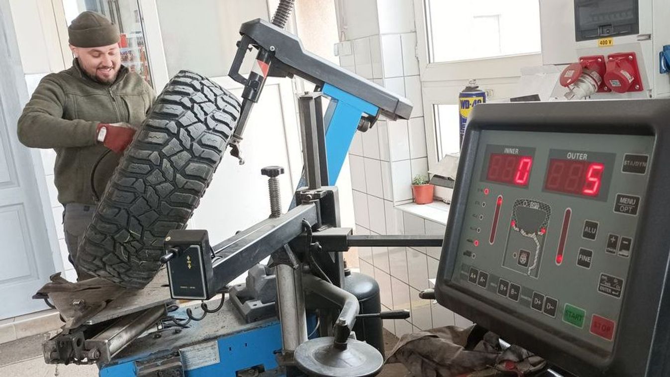 Gumicsere itt és most, avagy elérkezett az idő