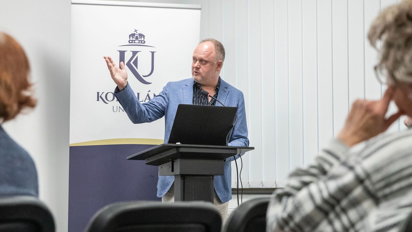 Széchenyi emlékezete ma is él, történelmi előadással zárult a szabadegyetemi sorozat