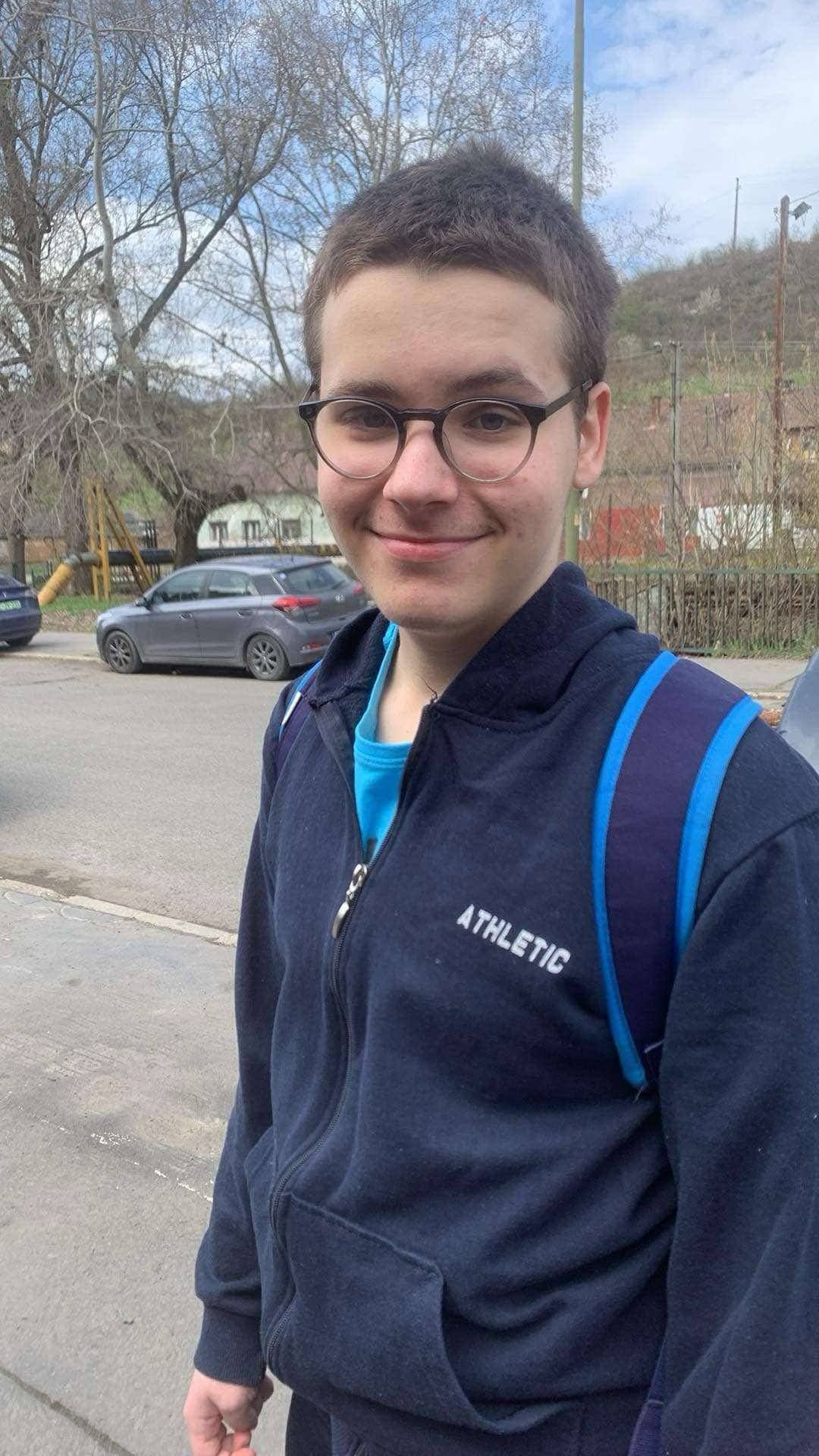 újraélesztett