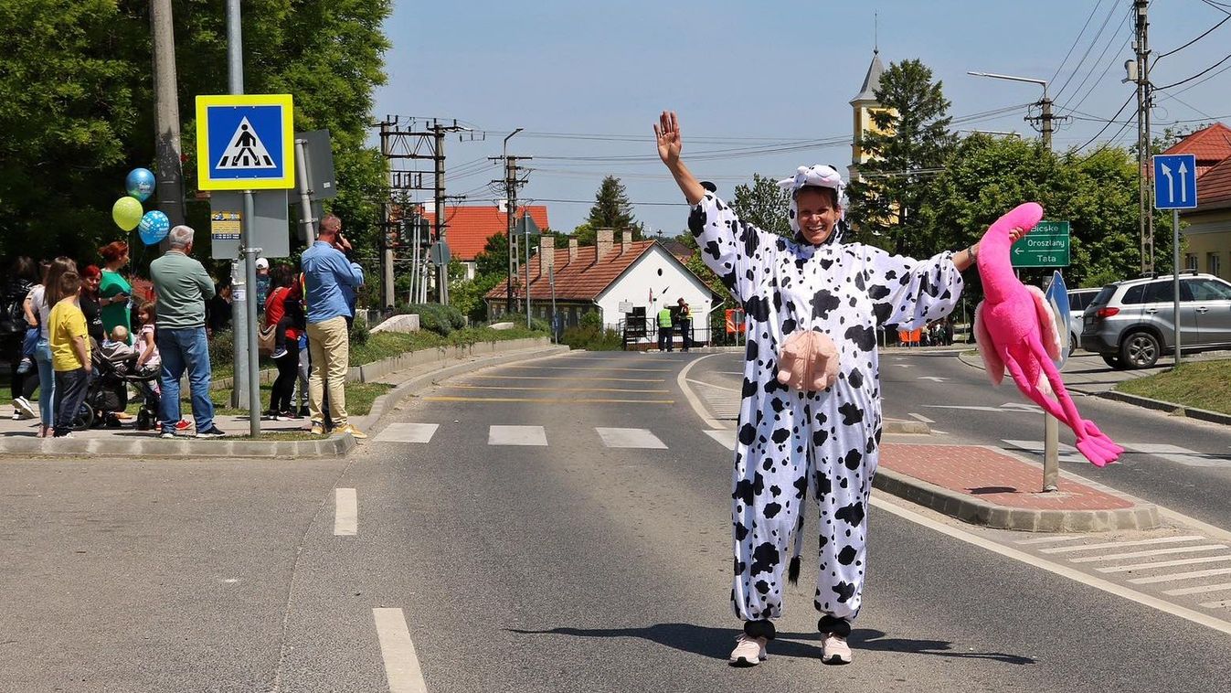 Így szurkolt a szuperboci a Tour de Hongrie-n