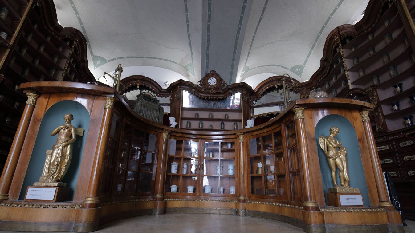 Ügyeletes gyógyszertár volt, majd patikamúzeum lett (galéria)