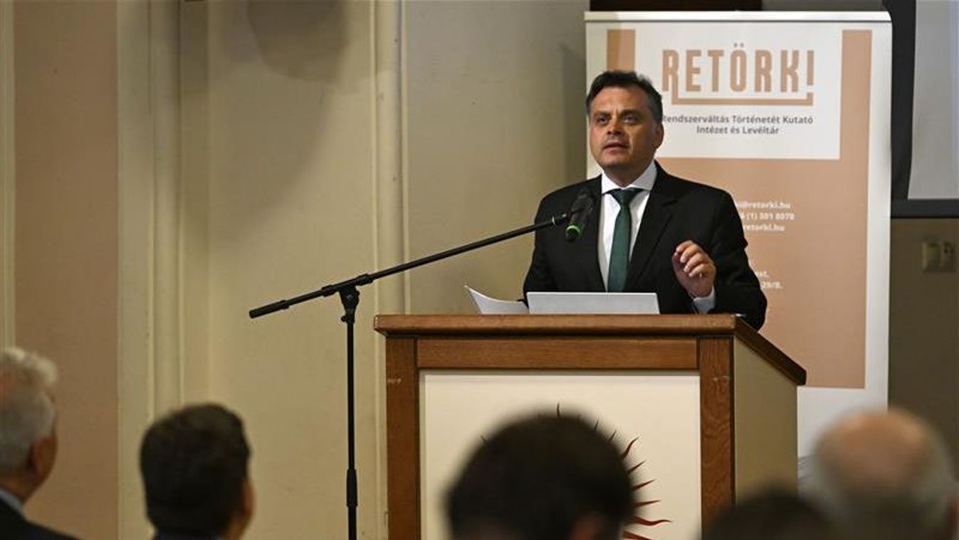 Latorcai Csaba: mindig az emberek érdekeit képviseljük