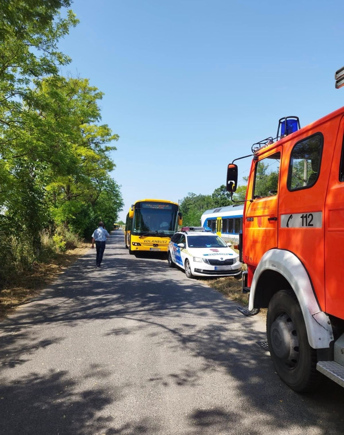 Teljes sokk! Újabb hulladék udvarban keletkezett tűz, valamint motoros baleseteknél is helyt kellett állniuk a rendőrség, a menő és tűzoltóság munkatársainak.
