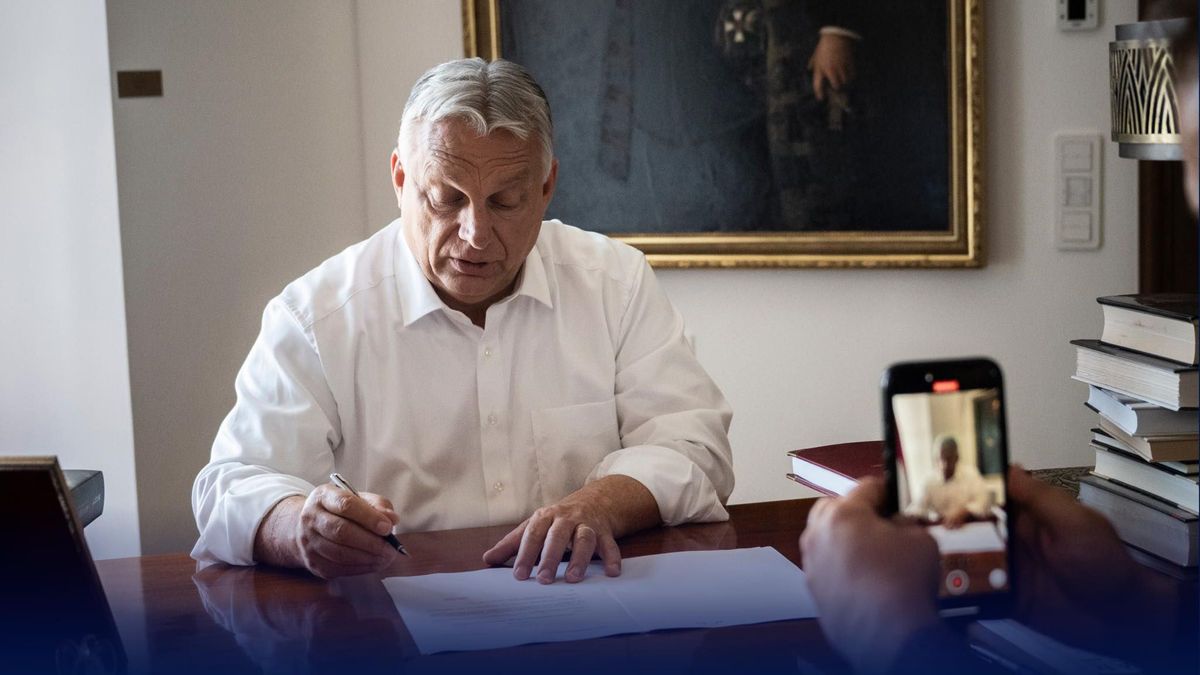 Orbán Viktor: aláírtam