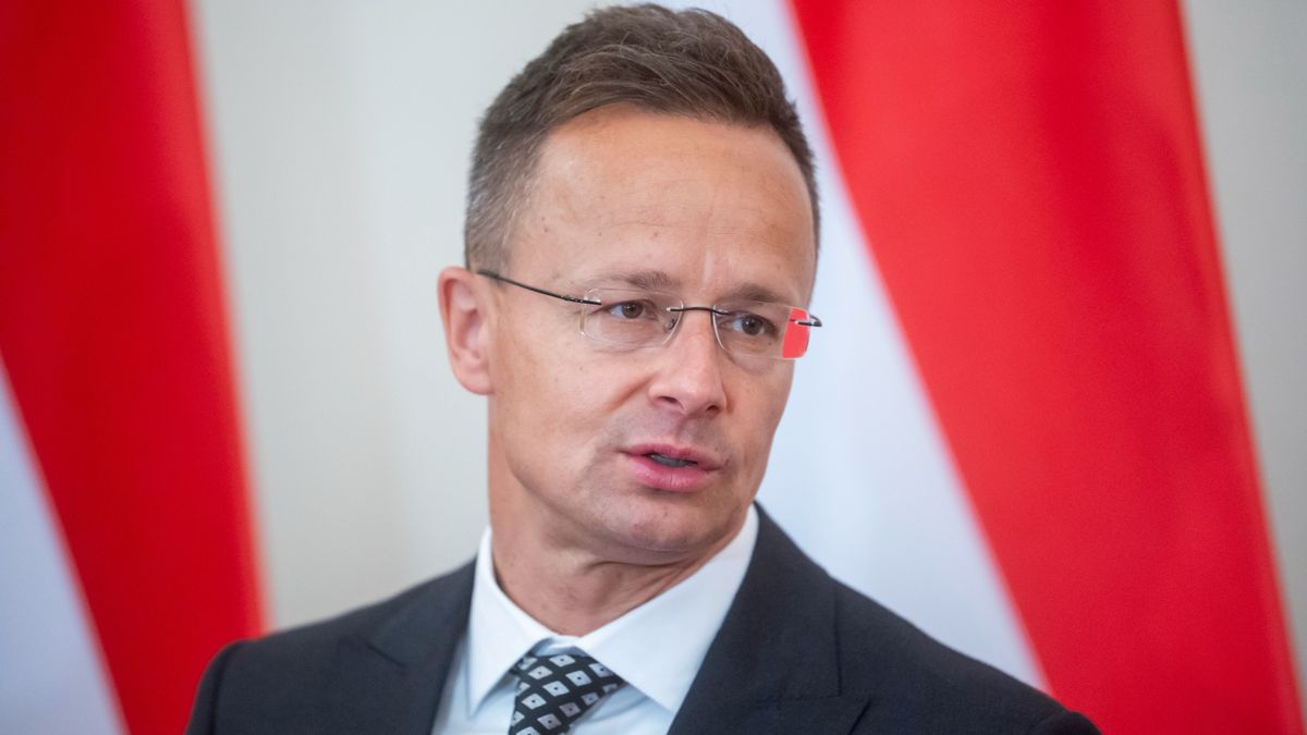 Szijjártó Péter: a Von der Leyen és Zelenszkij páros nagyon komoly károkozásra készül (videó)