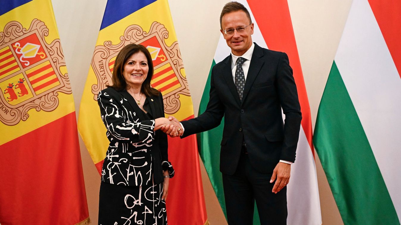 Szijjártó: Brüsszel sorozatos hibái miatt az EU egyre gyorsabban gyengül (videó)