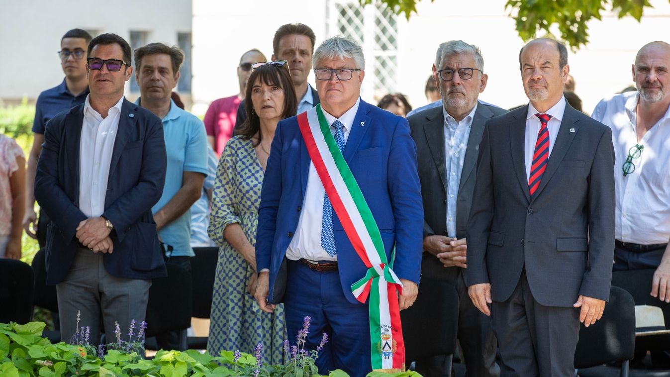 Ünnepi térzene az olasz Reana Zenekar tolmácsolásában Székesfehérváron (Galéria, Videó)