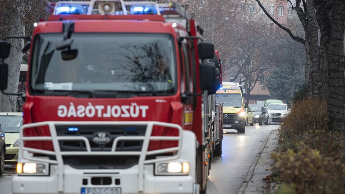Súlyos baleset történt a 81-es főúton, félpályás a lezárás