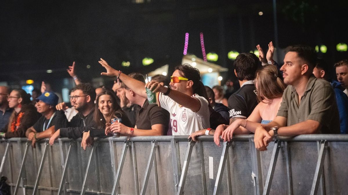 Koncert, fények, tűzijáték: így készíts jobb képeket mobillal
