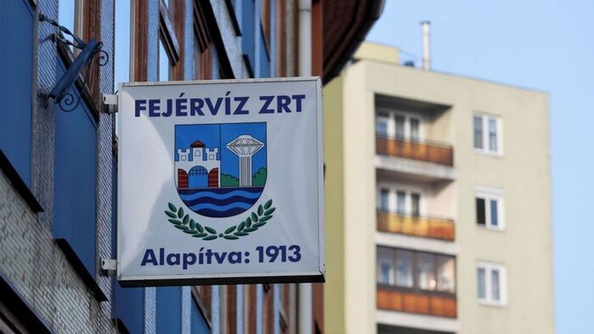 Elindult a lajtos kocsi Székesfehérváron, de Bicskén is műszaki hiba van