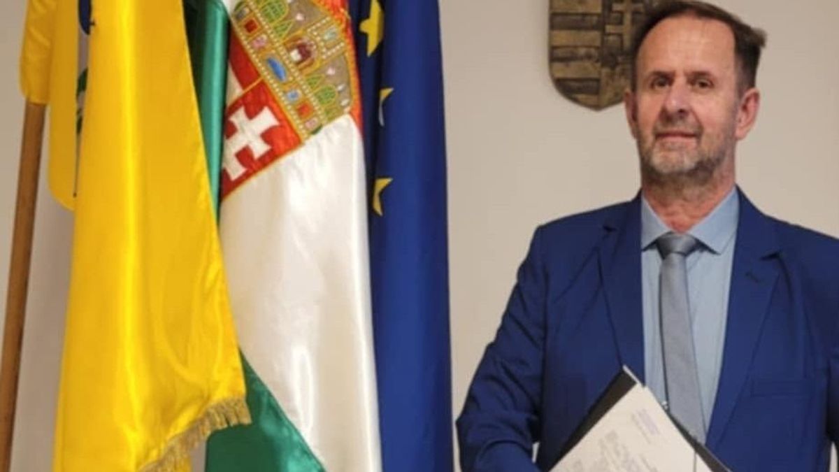 Húsz év után elköszönt a várostól, lemondott a képviselő