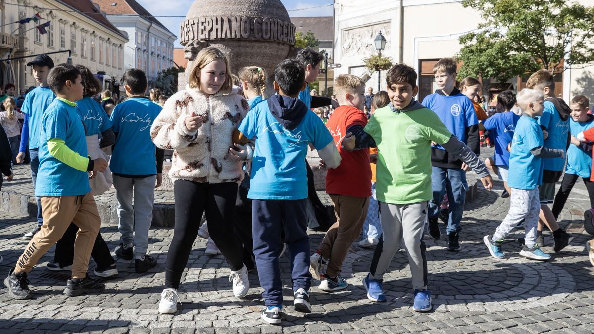 Táncra perdült az egész Belváros