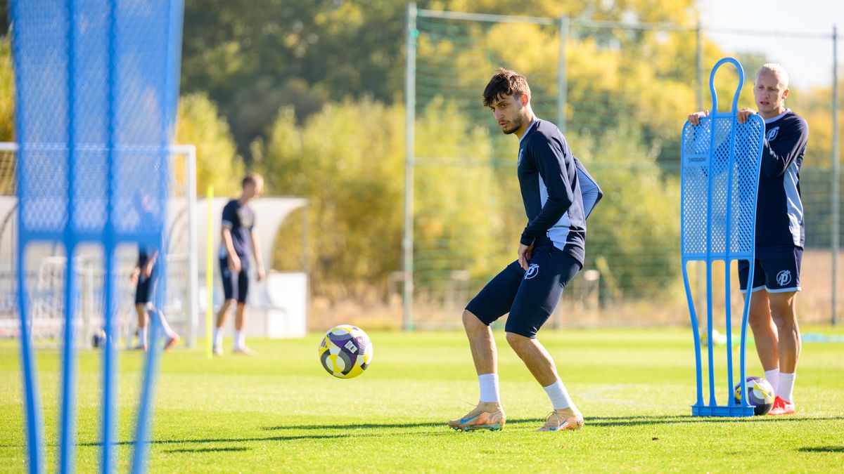 Listavezetőként érkezik a Puskás Akadémia Újpestre – kemény rangadó vár a felcsútiakra